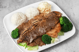 Hawaiian BBQ Beef Musubi (2 pcs)